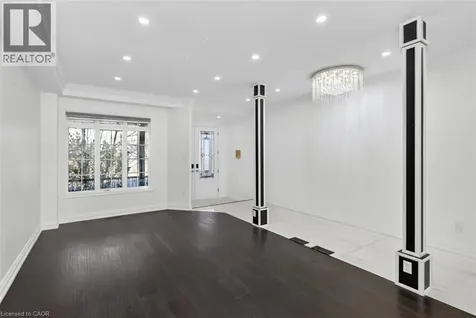 1017 Woodward Avenue Milton ON L9T 5Y2
