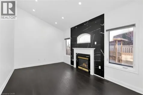 1017 Woodward Avenue Milton ON L9T 5Y2
