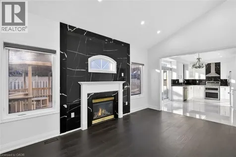 1017 Woodward Avenue Milton ON L9T 5Y2