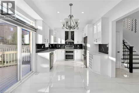 1017 Woodward Avenue Milton ON L9T 5Y2