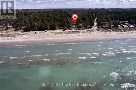 278 Coastline Drive Wasaga Beach ON L9Z 2M4