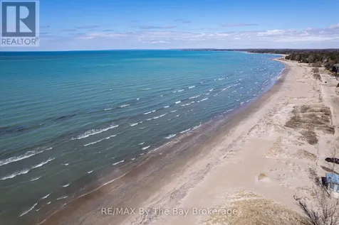 278 Coastline Drive Wasaga Beach ON L9Z 2M4