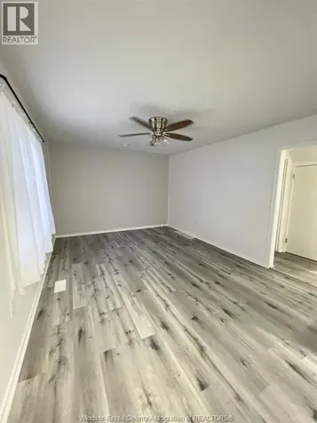 1058 California Windsor ON N9B 2Z7