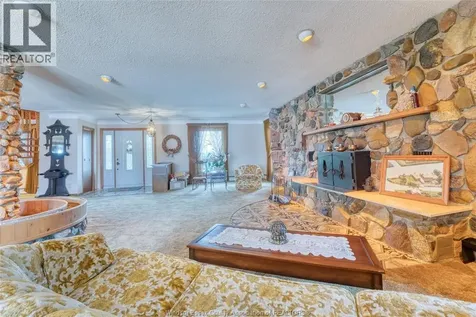 194 Riverside Road Lakeshore ON N0R 1A0