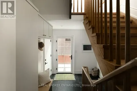 16 Glenshaw Crescent Toronto (o'connor-parkview) ON M4B 2C9