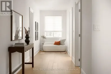 16 Glenshaw Crescent Toronto (o'connor-parkview) ON M4B 2C9