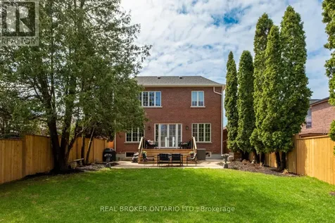 16 Glenshaw Crescent Toronto (o'connor-parkview) ON M4B 2C9