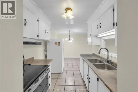 975 Grand Avenue West Chatham ON N7L 4Z6