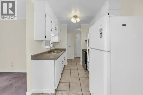 975 Grand Avenue West Chatham ON N7L 4Z6