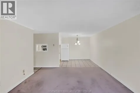 975 Grand Avenue West Chatham ON N7L 4Z6