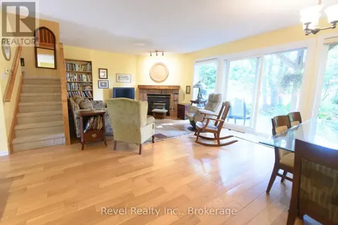 145 Fairway Crescent Collingwood ON L9Y 5B4