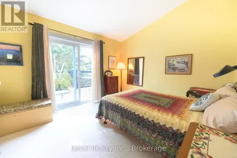 145 Fairway Crescent Collingwood ON L9Y 5B4
