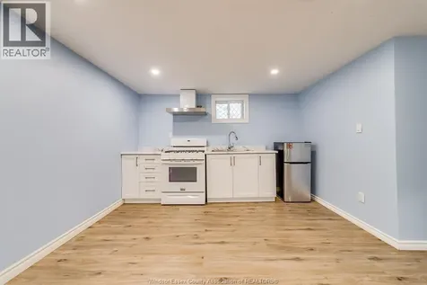 127 Coverdale Street Chatham ON N7L 2V1