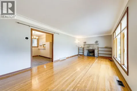 127 Coverdale Street Chatham ON N7L 2V1