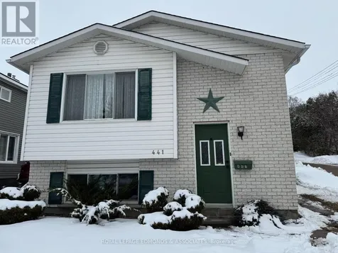 441 Mackay Street Pembroke ON K8A 1E3