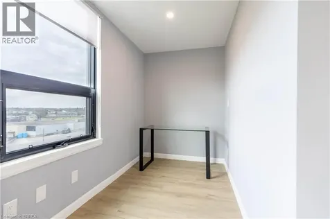 7 Erie Avenue Brantford ON N3S 2E7