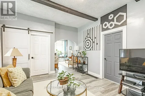 52 Princess Avenue St. Thomas ON N5R 2V7