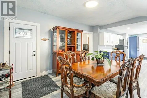 52 Princess Avenue St. Thomas ON N5R 2V7