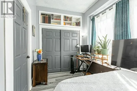 52 Princess Avenue St. Thomas ON N5R 2V7