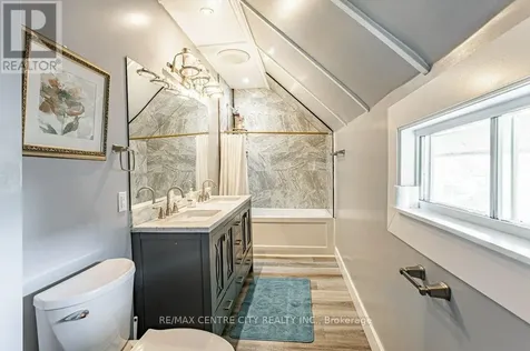 52 Princess Avenue St. Thomas ON N5R 2V7