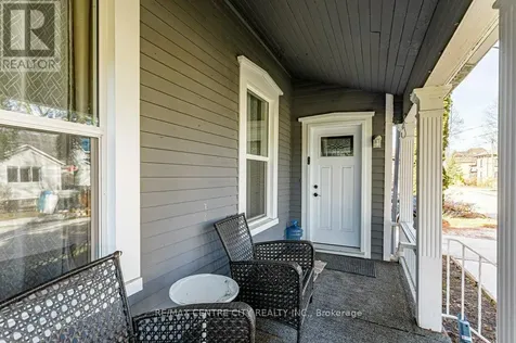 52 Princess Avenue St. Thomas ON N5R 2V7