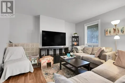 604 Tanguay Court Ottawa ON K2L 3X3