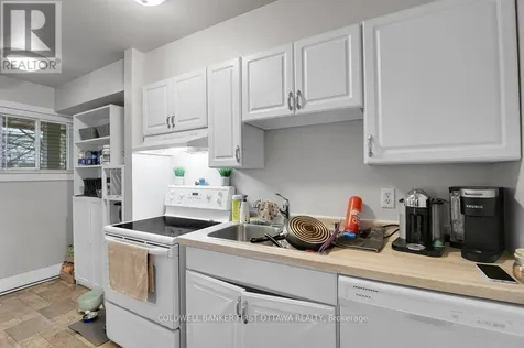 604 Tanguay Court Ottawa ON K2L 3X3