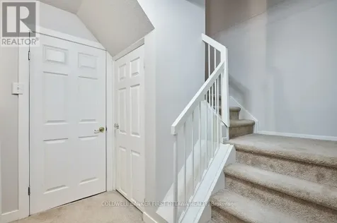 604 Tanguay Court Ottawa ON K2L 3X3