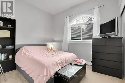 604 Tanguay Court Ottawa ON K2L 3X3