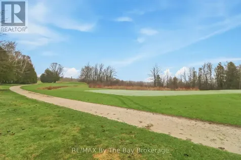 70 Fairway Crescent Wasaga Beach ON L9Z 1B8