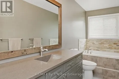 70 Fairway Crescent Wasaga Beach ON L9Z 1B8