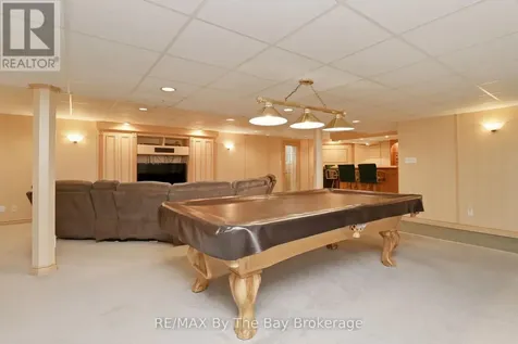 70 Fairway Crescent Wasaga Beach ON L9Z 1B8