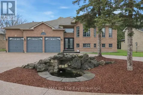 70 Fairway Crescent Wasaga Beach ON L9Z 1B8