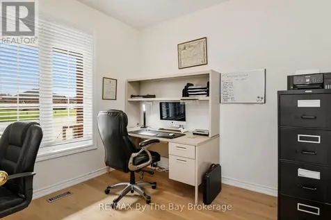10 Basswood Drive Wasaga Beach ON L9Z 0A9