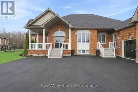 10 Basswood Drive Wasaga Beach ON L9Z 0A9