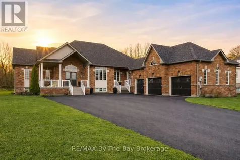10 Basswood Drive Wasaga Beach ON L9Z 0A9