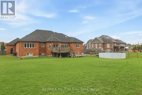 10 Basswood Drive Wasaga Beach ON L9Z 0A9