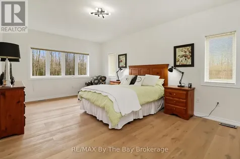 10 Basswood Drive Wasaga Beach ON L9Z 0A9