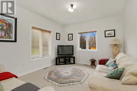 10 Basswood Drive Wasaga Beach ON L9Z 0A9