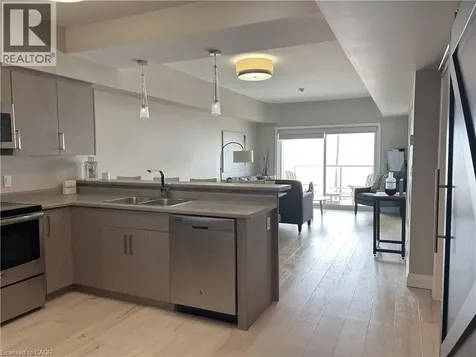 12 Erie Boulevard Long Point ON N0E 1M0
