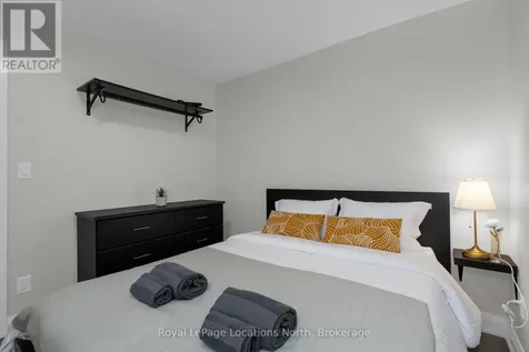 148 Mosley Street Wasaga Beach ON L9Z 2K1