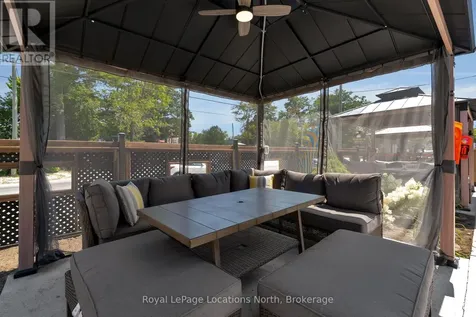 148 Mosley Street Wasaga Beach ON L9Z 2K1