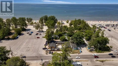 148 Mosley Street Wasaga Beach ON L9Z 2K1