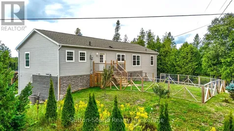 682 Dorcas Bay Road Northern Bruce Peninsula ON N0H 2R0