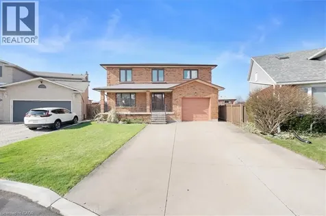 18 Marcel Place Hamilton ON L9B 1W3
