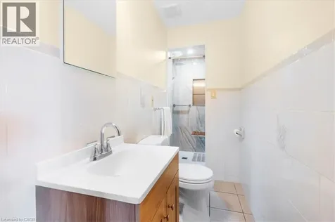 18 Marcel Place Hamilton ON L9B 1W3
