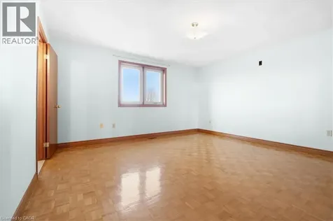 18 Marcel Place Hamilton ON L9B 1W3