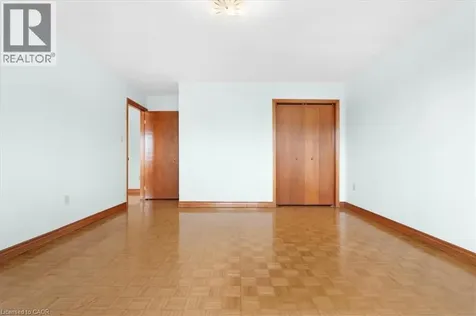 18 Marcel Place Hamilton ON L9B 1W3