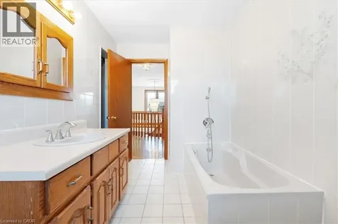 18 Marcel Place Hamilton ON L9B 1W3