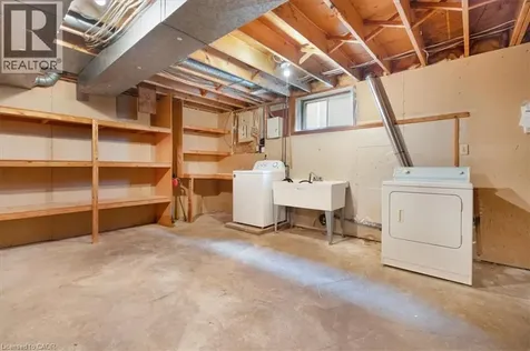 18 Marcel Place Hamilton ON L9B 1W3